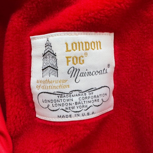 Vintage London Fog Trenchcoat - Picture 11 of 14